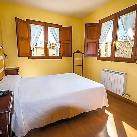 Rural La Bolera Hotel